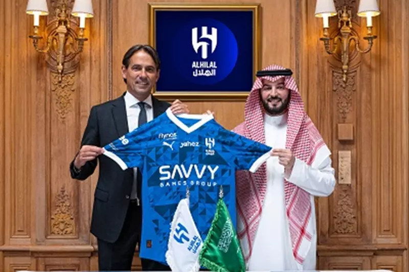 الهلال يعلن عن صفقة تاريخية: التعاقد مع إنزاجي قبل مواجهة ريال مدريد